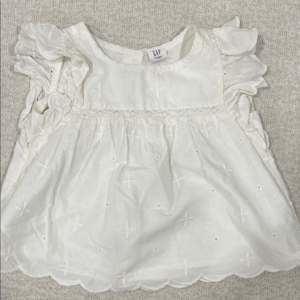 GAP Ivory Ruffle Sleeve Top